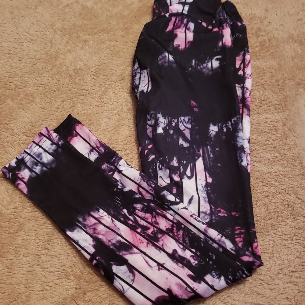 Camo leggings